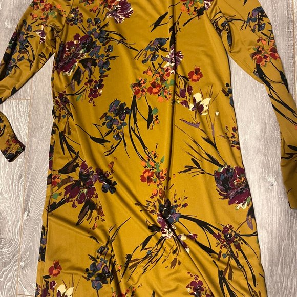 Betsy's Boutique Shop Small Polyester/Spandex Midi-Dress - Picture 10 of 12